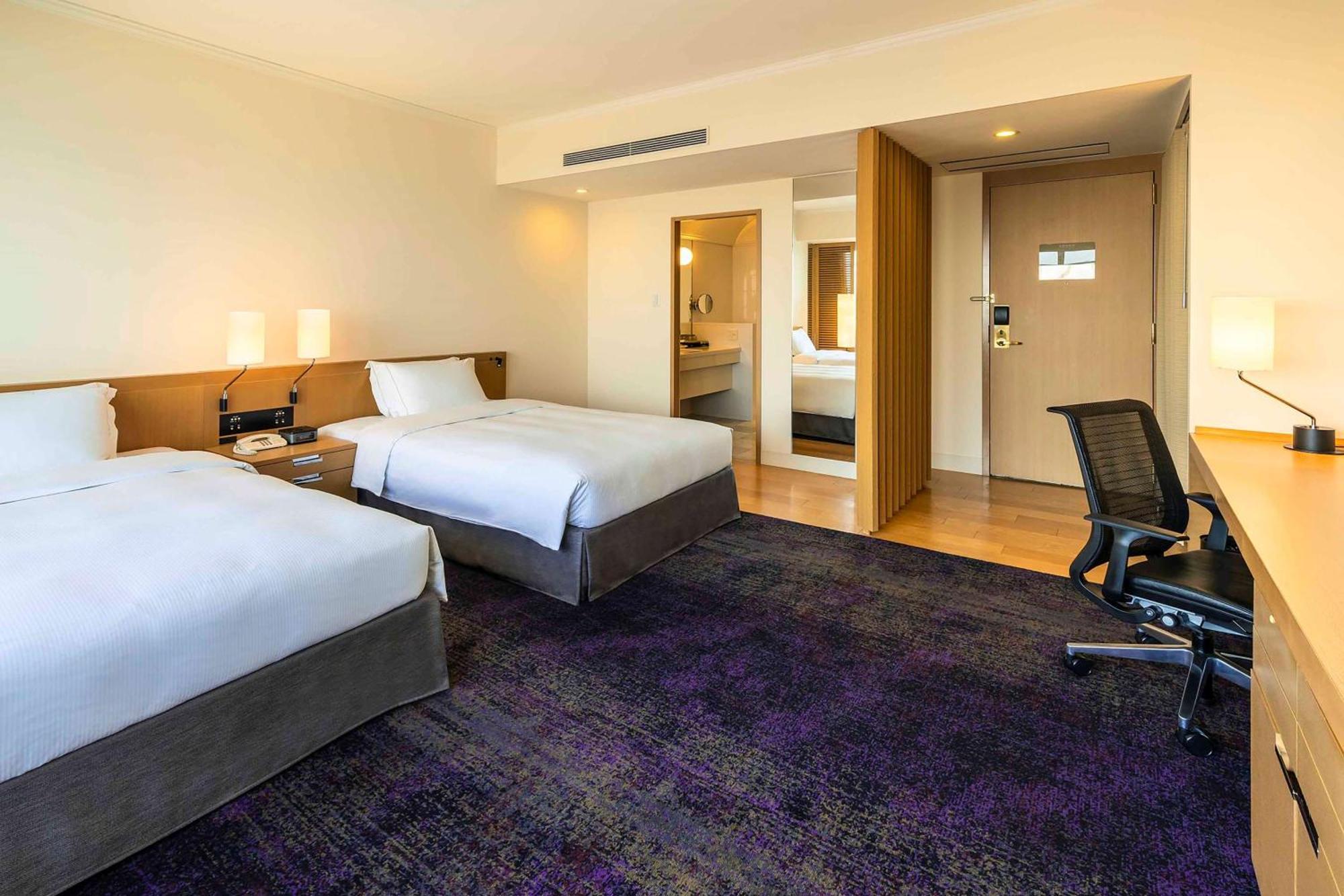 Hilton Fukuoka Sea Hawk Hotel Ngoại thất bức ảnh