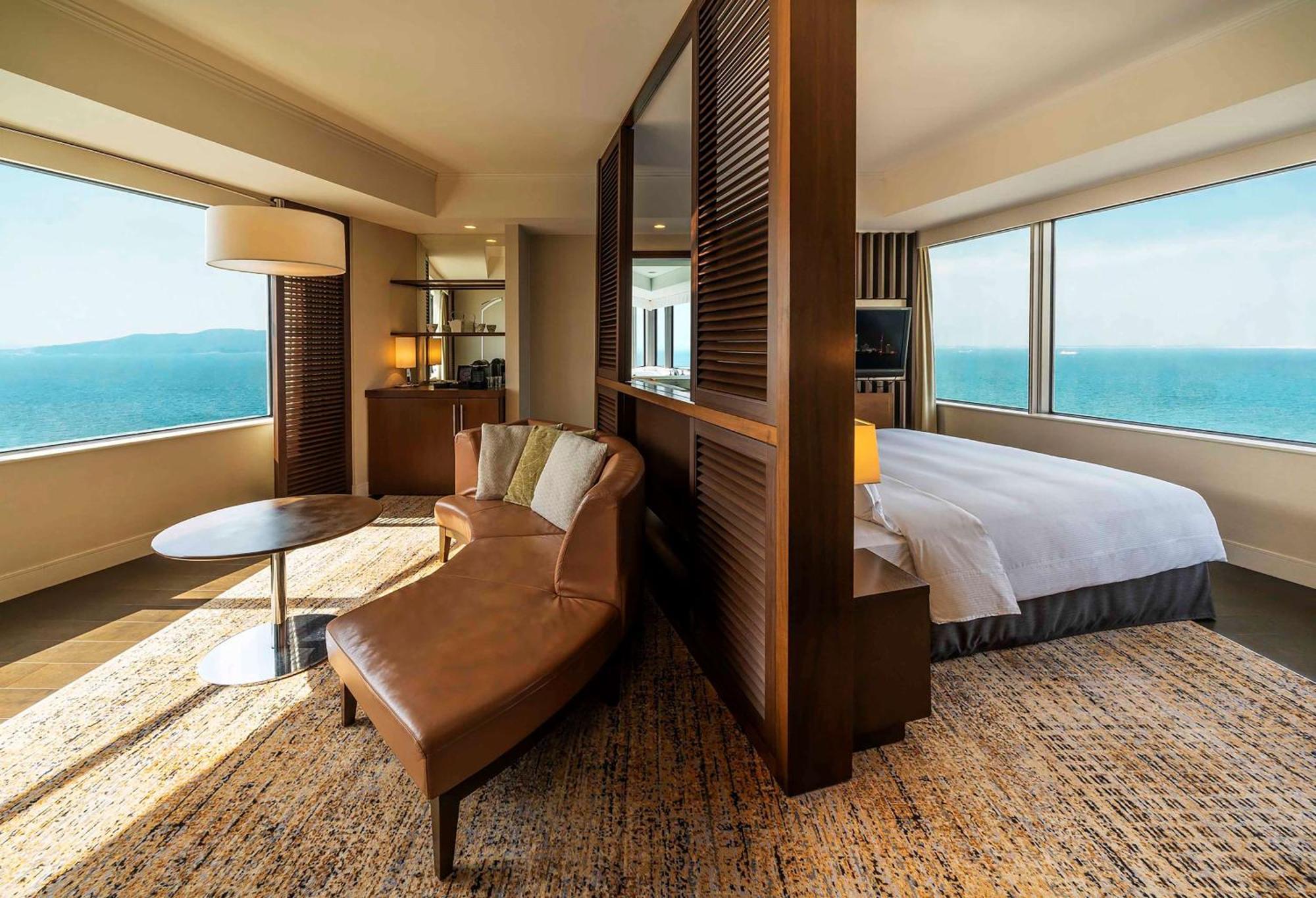 Hilton Fukuoka Sea Hawk Hotel Ngoại thất bức ảnh